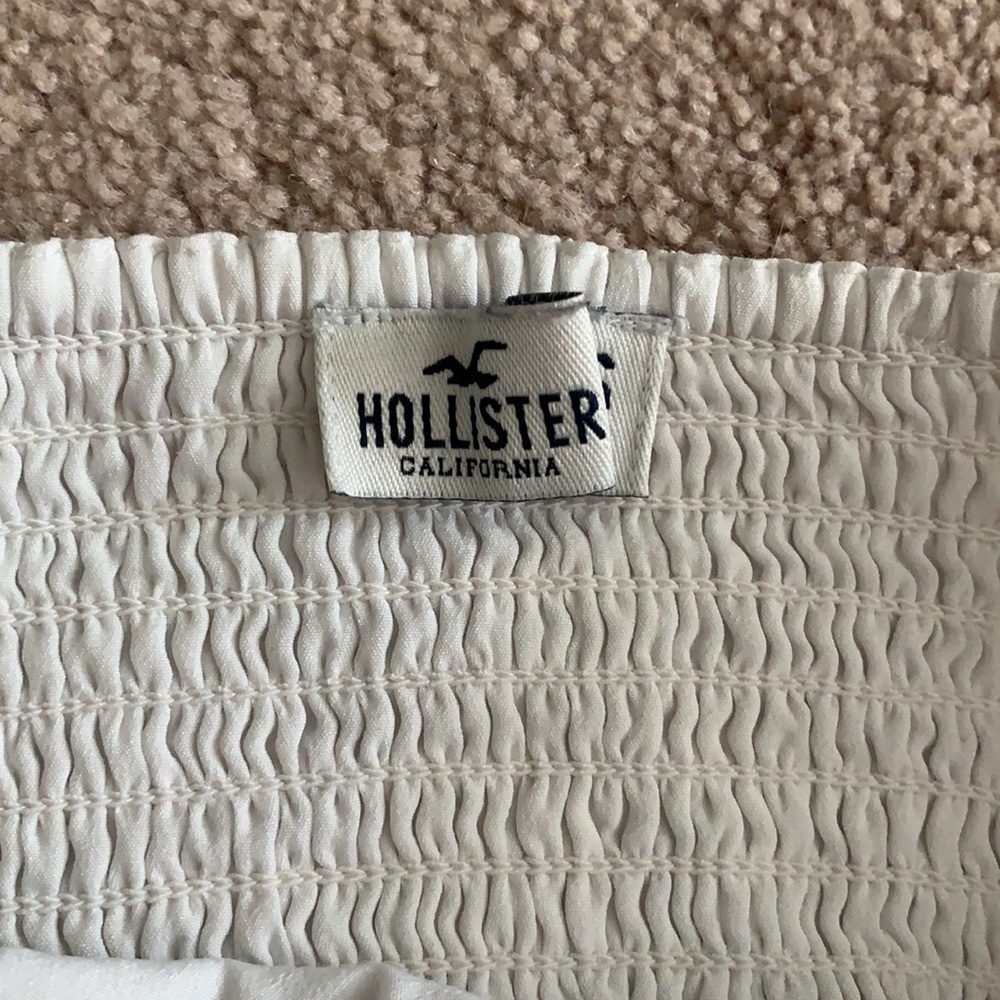 Cropped hollister tank top - Picture 3 of 5